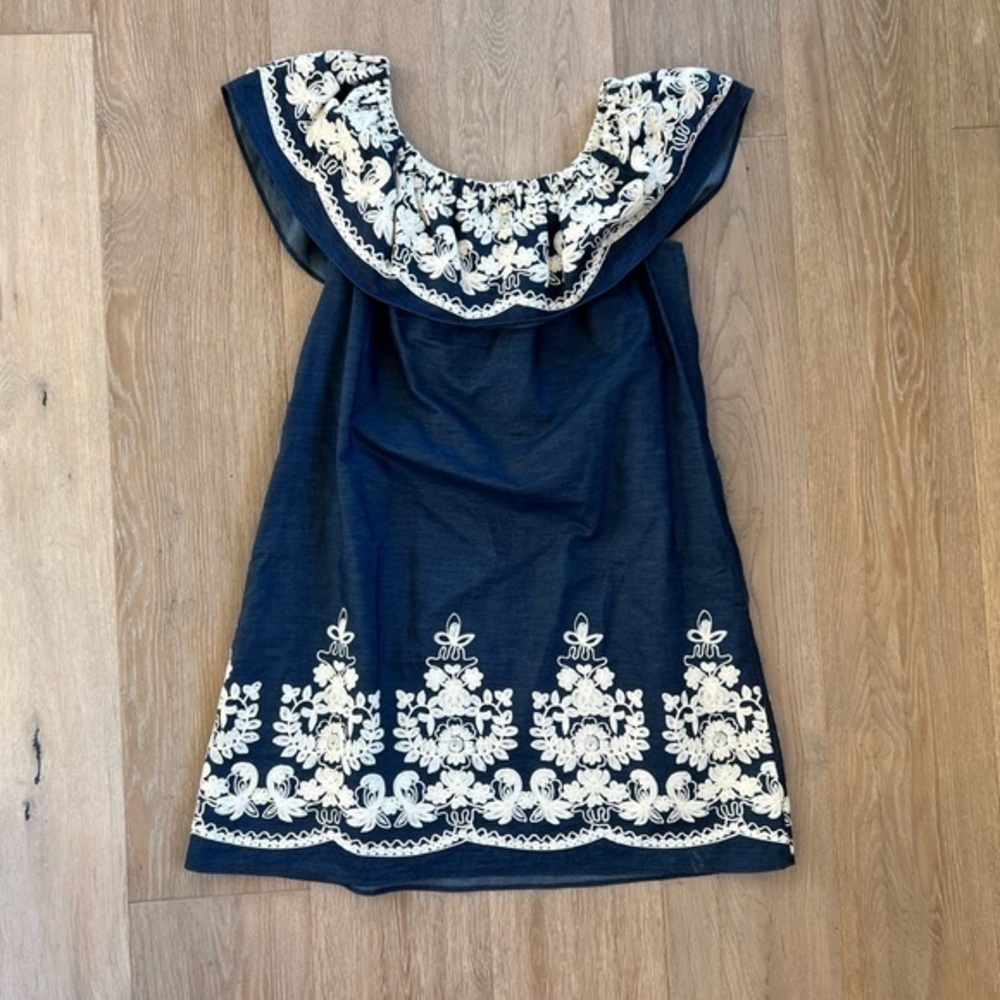 BEIGE BY ECI Denim Off-Shoulder Dress with White Embroidery Size Large